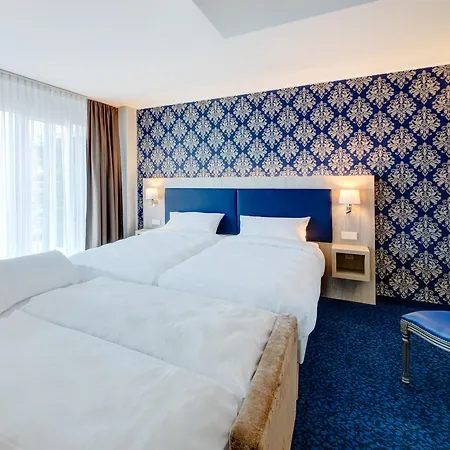 ホテル Ibis Styles Baden-baden ラシュタット