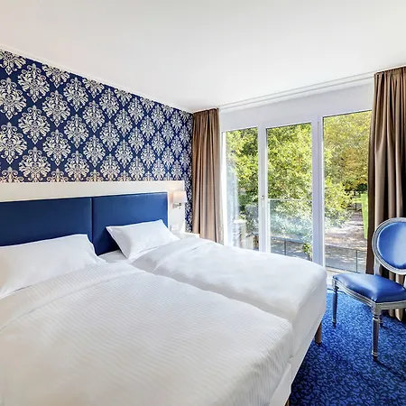 Ibis Styles Baden-baden 3* ラシュタット